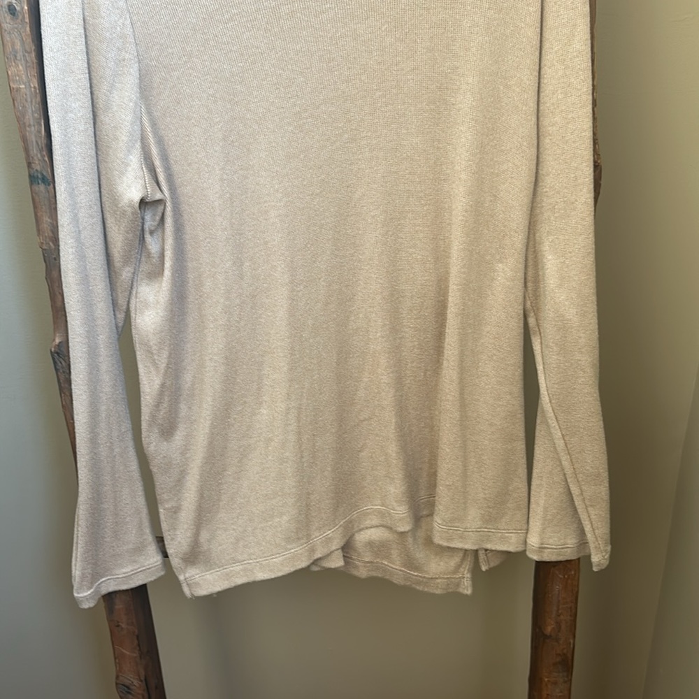 NWOT Banana Republic Light Weight Mock Neck Sweater Size Large - Picture 4 of 11